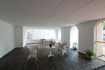 Apartamento à venda com 68m², 3 quartos e 1 vagaHall