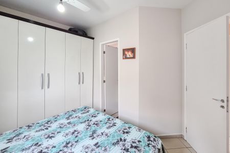 Apartamento à venda com 65m², 3 quartos e 2 vagas Apartamento à venda com 65m², 3 quartos e 2 vagasSuíte