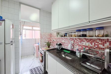 Apartamento à venda com 65m², 3 quartos e 2 vagas Apartamento à venda com 65m², 3 quartos e 2 vagasCozinha - Armários