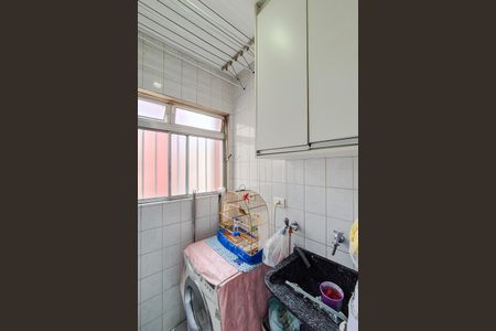 Apartamento à venda com 65m², 3 quartos e 2 vagas Apartamento à venda com 65m², 3 quartos e 2 vagasÁrea de Serviço