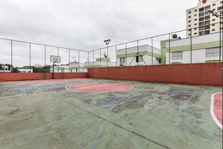 Apartamento à venda com 65m², 3 quartos e 2 vagas Apartamento à venda com 65m², 3 quartos e 2 vagasÁrea comum - quadra