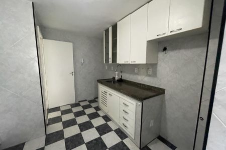 Apartamento para alugar com 95m², 2 quartos e 1 vagaCozinha