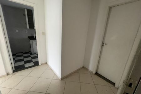 Apartamento para alugar com 95m², 2 quartos e 1 vagaCorredor