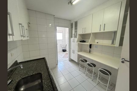 Apartamento à venda com 86m², 3 quartos e 2 vagasCozinha