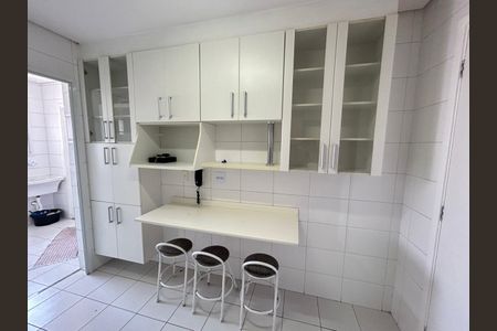 Apartamento à venda com 86m², 3 quartos e 2 vagasCozinha