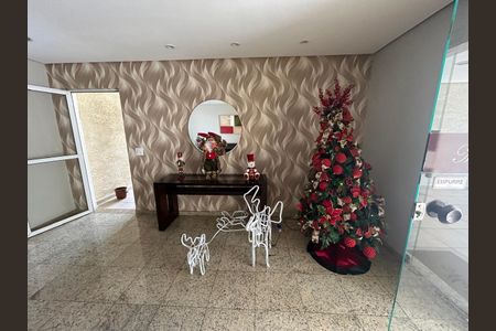 Apartamento à venda com 86m², 3 quartos e 2 vagasHall social