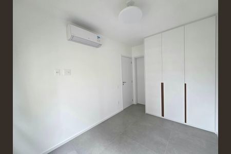 Apartamento para alugar com 60m², 2 quartos e 1 vagaSuíte 