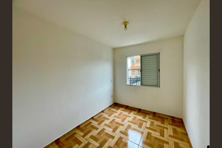 Quarto 2 de apartamento para alugar com 2 quartos, 48m² em Vila Nova Bonsucesso, Guarulhos