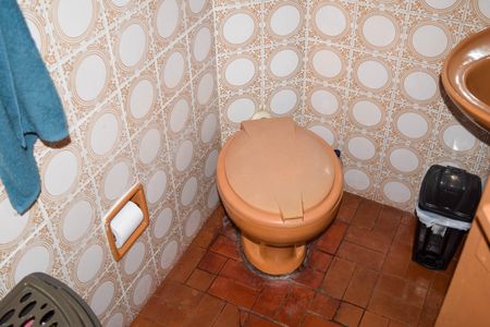 Casa à venda com 200m², 2 quartos e 3 vagasBanheiro Casa 2