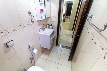 Apartamento para alugar com 57m², 2 quartos e 1 vagaBanheiro