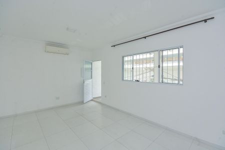 Sala de casa para alugar com 2 quartos, 200m² em Socorro, São Paulo