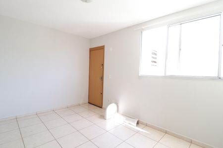 Sala de apartamento para alugar com 2 quartos, 50m² em Aclimação, Uberlândia