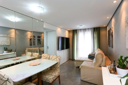 Sala  de apartamento à venda com 2 quartos, 52m² em Jardim Umarizal, São Paulo