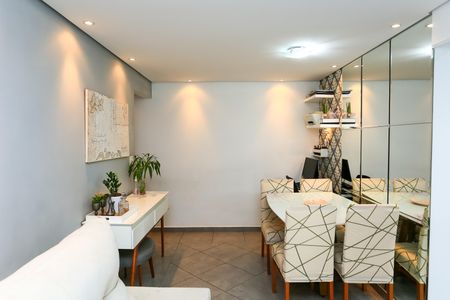 Sala  de apartamento à venda com 2 quartos, 52m² em Jardim Umarizal, São Paulo