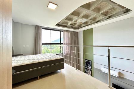 Suíte de apartamento para alugar com 1 quarto, 77m² em Lagoa da Conceição, Florianópolis