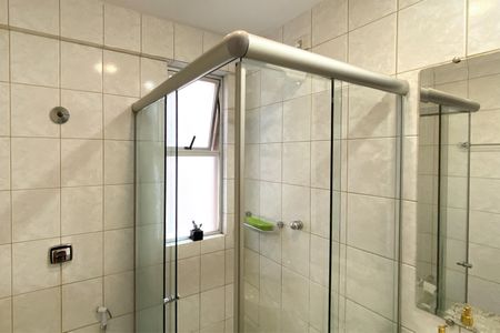 Apartamento à venda com 105m², 3 quartos e 2 vagasBanheiro