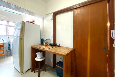 Apartamento à venda com 105m², 3 quartos e 2 vagasCozinha