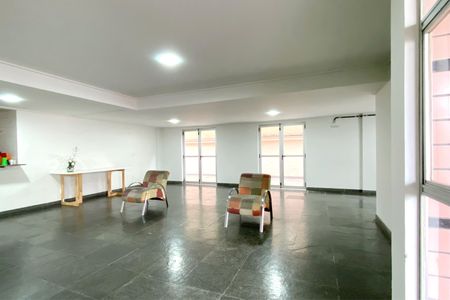 Apartamento à venda com 105m², 3 quartos e 2 vagasÁrea comum - Salão de festas