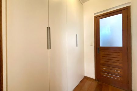 Apartamento à venda com 105m², 3 quartos e 2 vagasRouparia