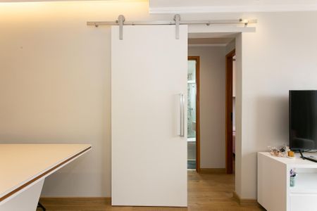 Apartamento à venda com 68m², 2 quartos e 2 vagas Apartamento à venda com 68m², 2 quartos e 2 vagasSala