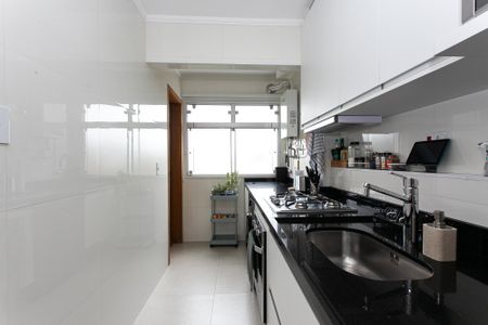 Apartamento à venda com 68m², 2 quartos e 2 vagas Apartamento à venda com 68m², 2 quartos e 2 vagasCozinha