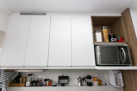 Apartamento à venda com 68m², 2 quartos e 2 vagas Apartamento à venda com 68m², 2 quartos e 2 vagasCozinha