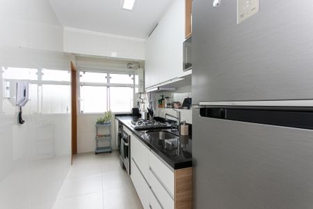 Apartamento à venda com 68m², 2 quartos e 2 vagas Apartamento à venda com 68m², 2 quartos e 2 vagasCozinha