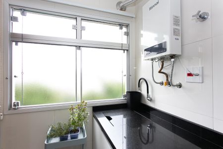 Apartamento à venda com 68m², 2 quartos e 2 vagas Apartamento à venda com 68m², 2 quartos e 2 vagasÁrea de Serviço