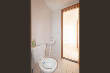 Apartamento para alugar com 45m², 2 quartos e 1 vaga Apartamento para alugar com 45m², 2 quartos e 1 vagaBanheiro