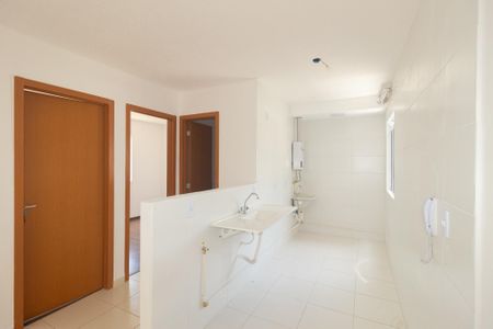 Apartamento para alugar com 45m², 2 quartos e 1 vaga Apartamento para alugar com 45m², 2 quartos e 1 vagaCozinha e Área de Serviço
