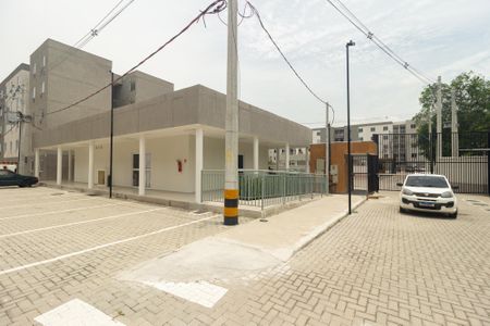 Apartamento para alugar com 45m², 2 quartos e 1 vaga Apartamento para alugar com 45m², 2 quartos e 1 vagaEntrada