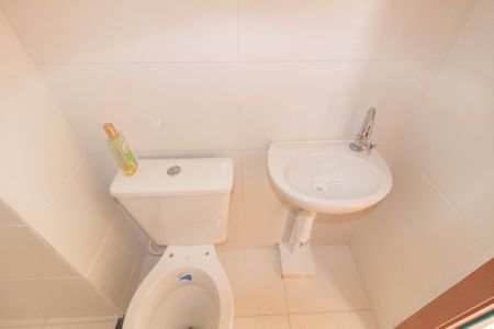 Apartamento para alugar com 45m², 2 quartos e 1 vaga Apartamento para alugar com 45m², 2 quartos e 1 vagaBanheiro