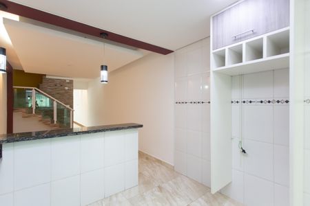 Casa para alugar com 190m², 4 quartos e 2 vagasCozinha 1 