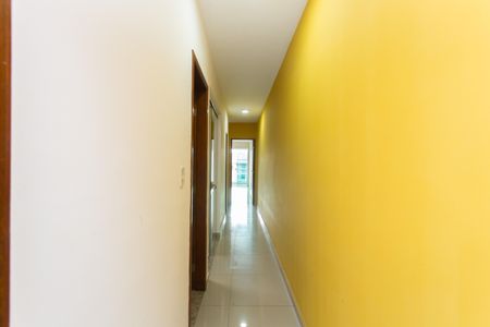 Casa para alugar com 190m², 4 quartos e 2 vagasCorredor 