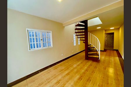 Casa para alugar com 85m², 3 quartos e sem vagaSala