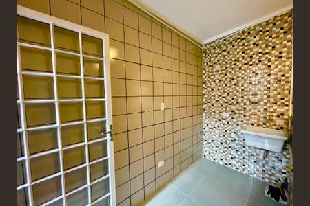 Casa para alugar com 85m², 3 quartos e sem vagaÁrea de Serviço