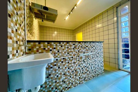 Casa para alugar com 85m², 3 quartos e sem vagaÁrea de Serviço