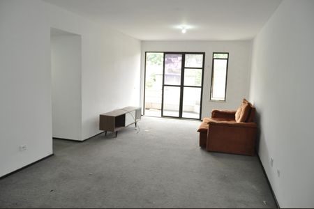 Apartamento para alugar com 3 quartos, 110m² em Cascadura, Rio de Janeiro