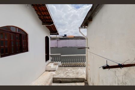 Casa para alugar com 55m², 2 quartos e 1 vaga Casa para alugar com 55m², 2 quartos e 1 vagaÁrea de Serviço