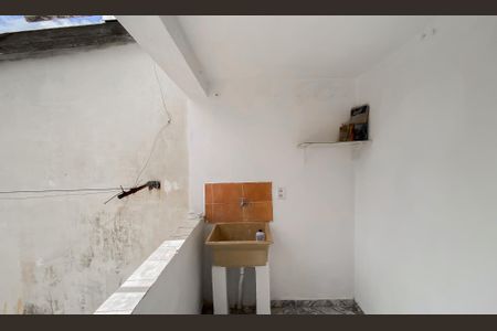 Casa para alugar com 55m², 2 quartos e 1 vaga Casa para alugar com 55m², 2 quartos e 1 vagaÁrea de Serviço