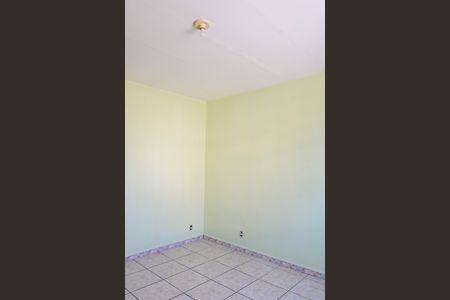 Quarto 1 de apartamento para alugar com 2 quartos, 85m² em Del Castilho, Rio de Janeiro