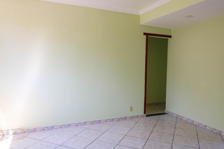 Apartamento para alugar com 85m², 2 quartos e sem vagaSala