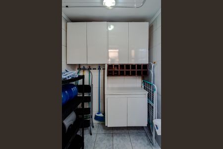 Apartamento à venda com 69m², 2 quartos e 1 vagaÁrea de Serviço