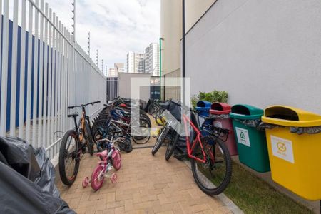 Apartamento para alugar com 35m², 2 quartos e sem vaga Apartamento para alugar com 35m², 2 quartos e sem vagaÁrea comum - Bicicletário