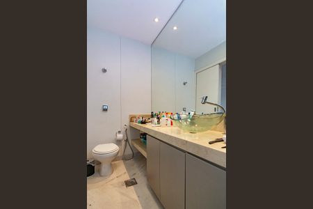 Apartamento à venda com 125m², 3 quartos e 2 vagasBanheiro Social