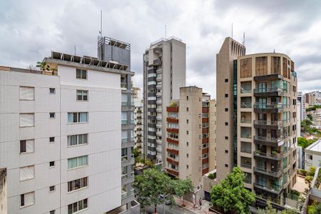 Apartamento à venda com 125m², 3 quartos e 2 vagasSuíte