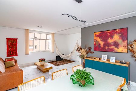 Apartamento à venda com 125m², 3 quartos e 2 vagasSala