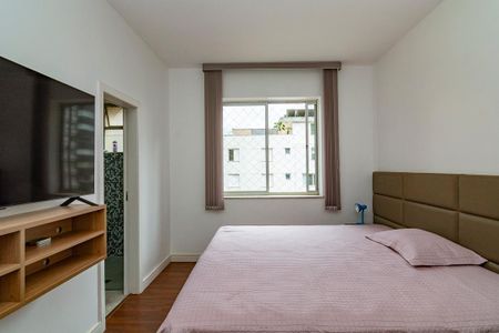Apartamento à venda com 125m², 3 quartos e 2 vagasSuíte
