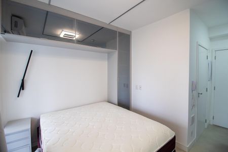 Apartamento à venda com 25m², 1 quarto e sem vagaSala/Quarto