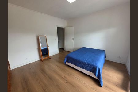 Casa à venda com 4 quartos, 230m² em Rolinópolis, São Paulo